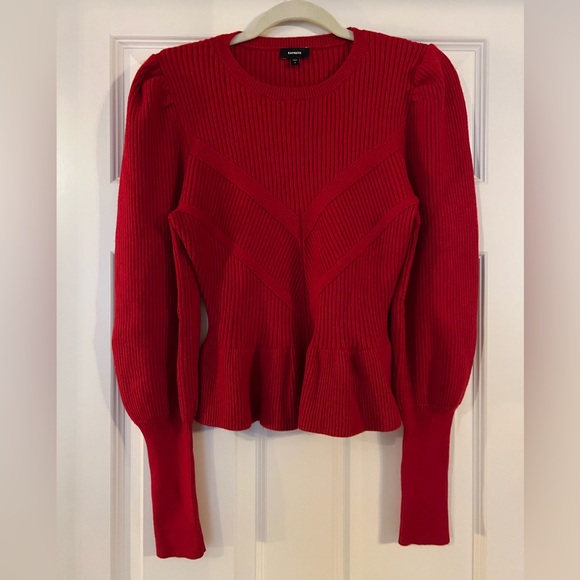 Express Ruffle sweater - Picture 1 of 4